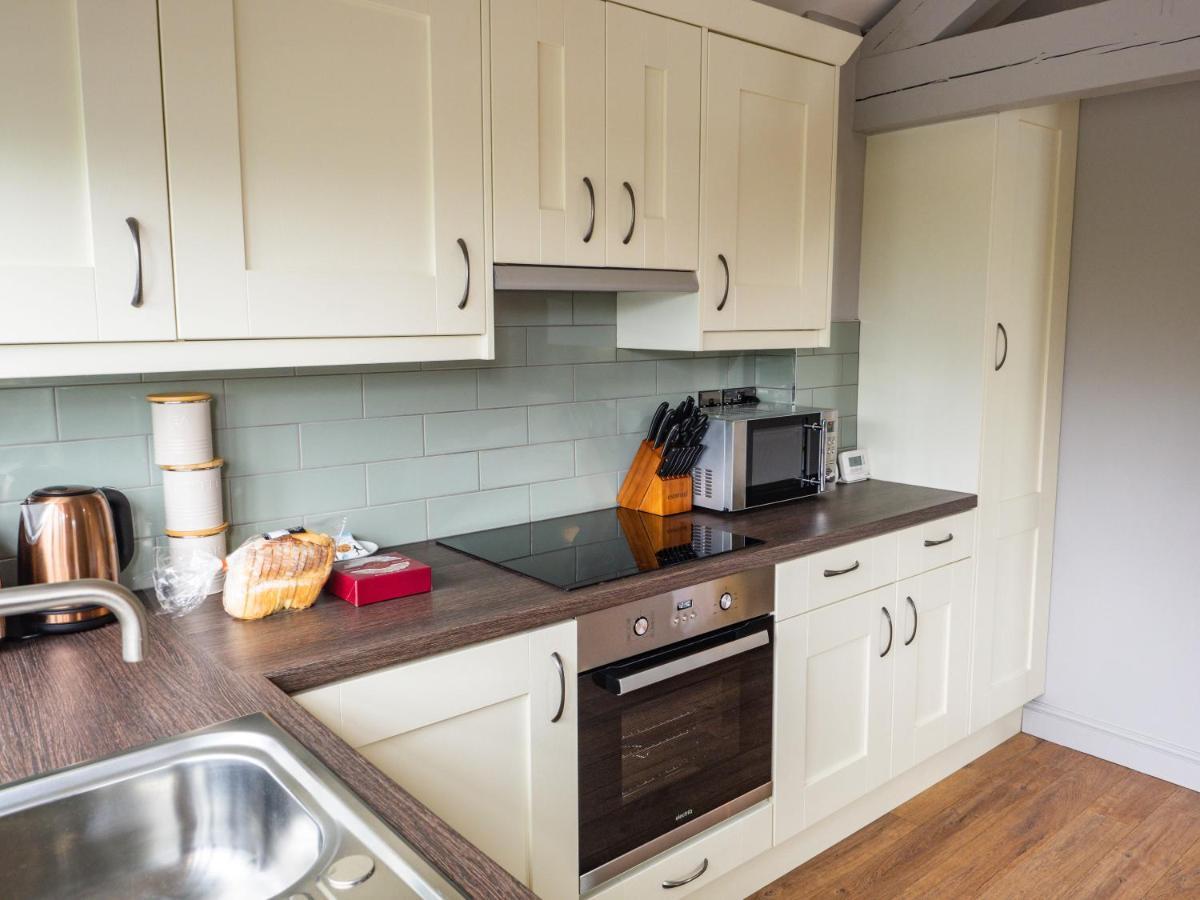 1 Bed Studio In Two Dales Near Matlock & Bakewell Εξωτερικό φωτογραφία